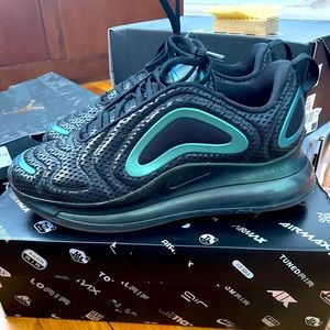 Nike Air Max 720